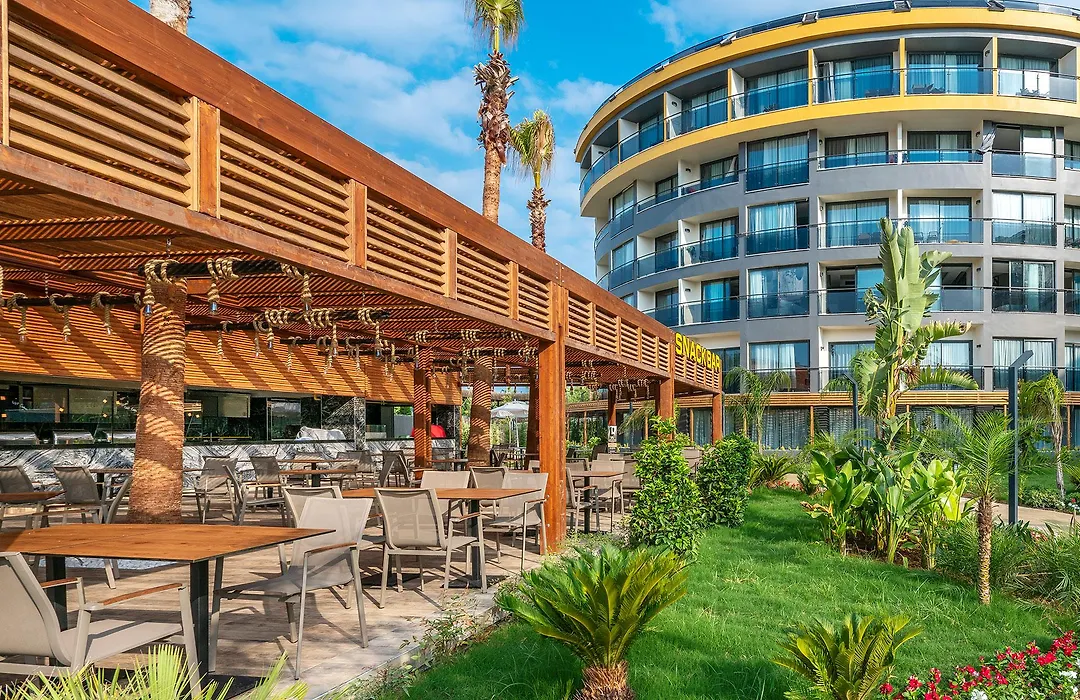 Arnor De Luxe Hotel&Spa-1